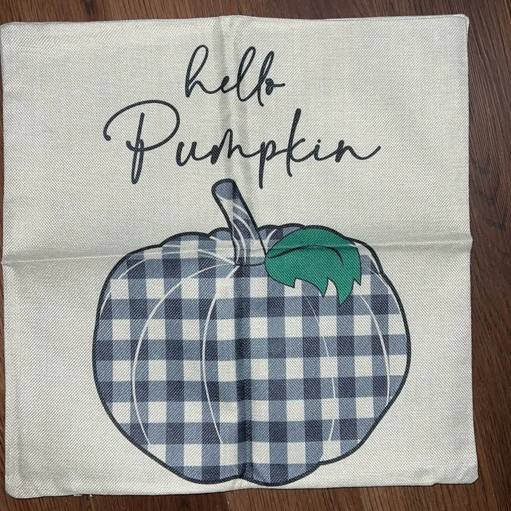 NWT 4 Pack Fall throw Pillow Covers 4 18x18 Inch